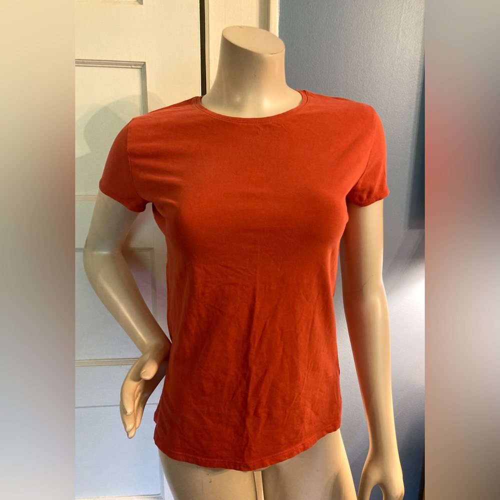 🧡Mossimo Orange Short Sleeve Shirt, Size Medium